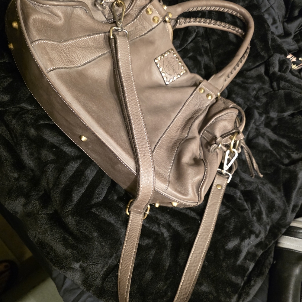 Elegant Taupe Leather Shoulder Bag with Gold Accents - Picture 8 of 9